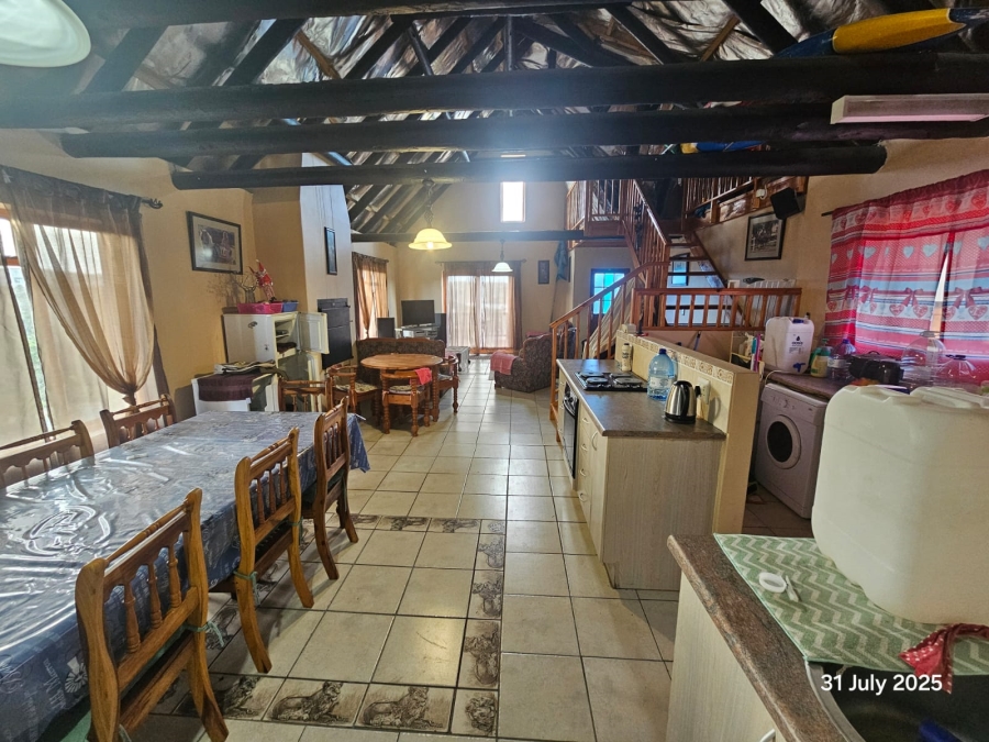 5 Bedroom Property for Sale in Stilbaai Wes Western Cape